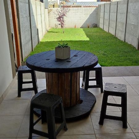 Duplex Minimalista Esquel Exterior foto